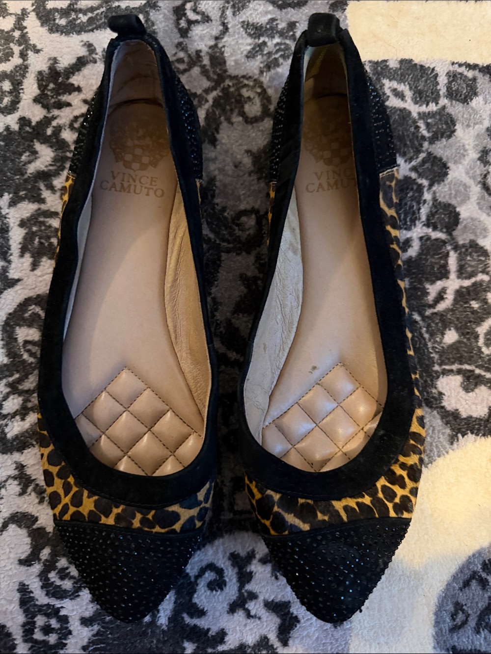Vince Camuto Black and Leopard-Print Pointed Flats SZ 8
